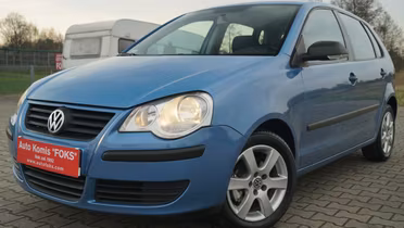 VOLKSWAGEN Polo