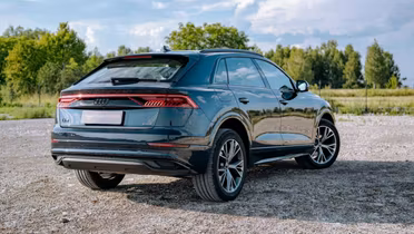 AUDI Q8 / E-Tron