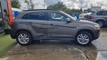MITSUBISHI ASX