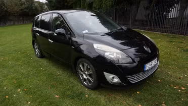 RENAULT Grand Scenic