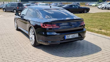 VOLKSWAGEN Arteon