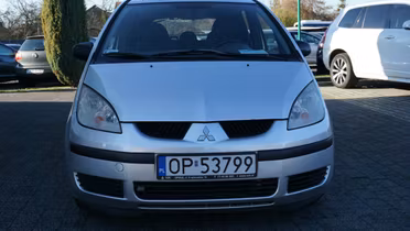 MITSUBISHI Colt