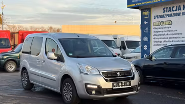 PEUGEOT Partner
