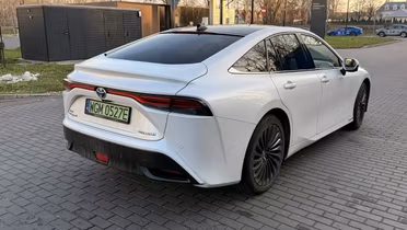 TOYOTA Mirai