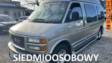 GMC Savana