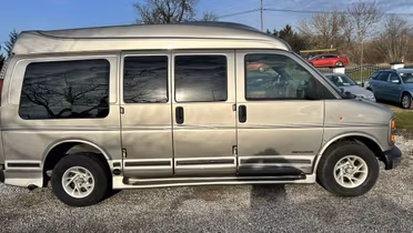 GMC Savana