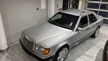MERCEDES-BENZ 124