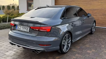 AUDI S3 Limousine