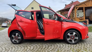 TOYOTA Aygo