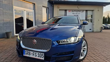 JAGUAR XE