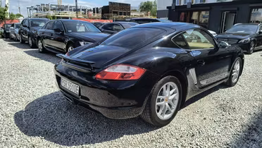 PORSCHE Cayman