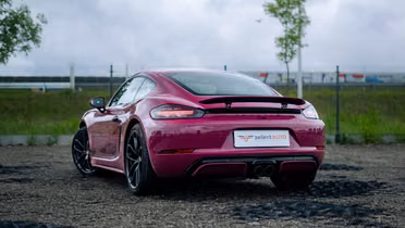 PORSCHE 718