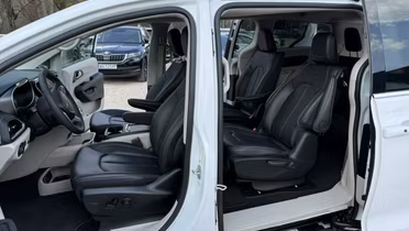 CHRYSLER Pacifica