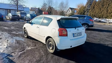 TOYOTA Corolla