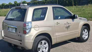 SUZUKI Grand Vitara