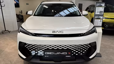 BAIC Beijing 5