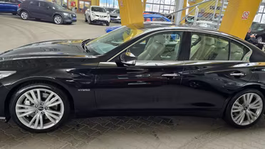 INFINITI Q50
