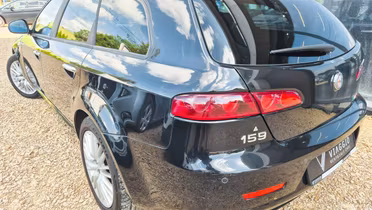 ALFA ROMEO 159