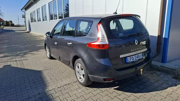 RENAULT Grand Scenic