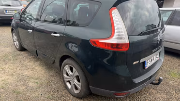 RENAULT Grand Scenic