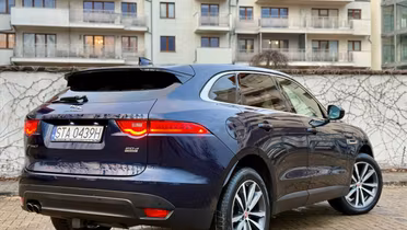 JAGUAR F-Pace