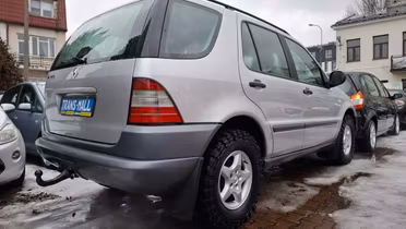 MERCEDES-BENZ ML