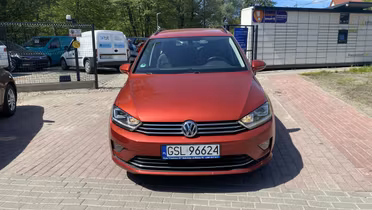 VOLKSWAGEN Golf Sportsvan