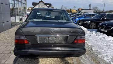 MERCEDES-BENZ E Klasa