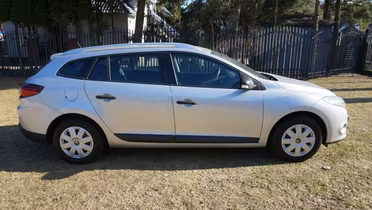 RENAULT Megane