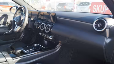 MERCEDES-BENZ A Klasa