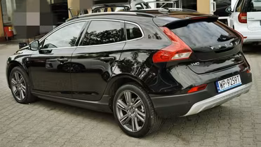 VOLVO V40 Cross Country