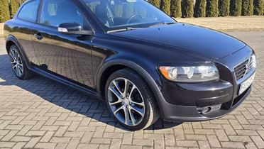 VOLVO C30