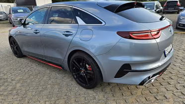 KIA ProCeed