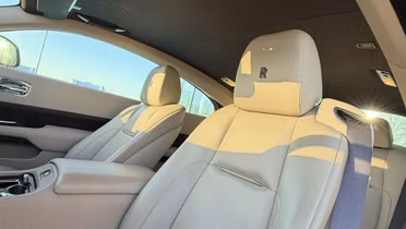 ROLLS-ROYCE Wraith