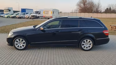 MERCEDES-BENZ E Klasa
