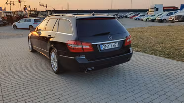 MERCEDES-BENZ E Klasa
