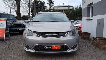 CHRYSLER Pacifica