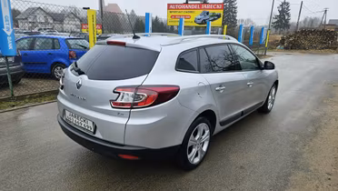 RENAULT Megane