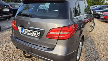 MERCEDES-BENZ B Klasa