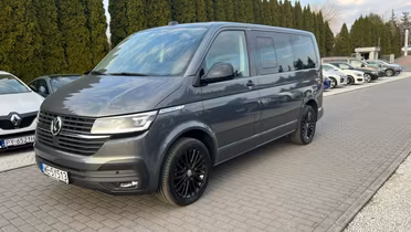 VOLKSWAGEN Multivan