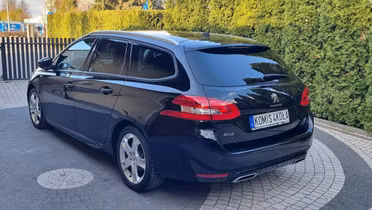 PEUGEOT 308