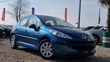PEUGEOT 207
