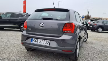 VOLKSWAGEN Polo
