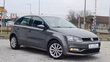 VOLKSWAGEN Polo