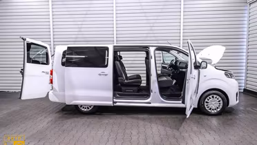 TOYOTA Proace Verso