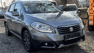 SUZUKI S-Cross