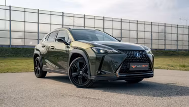 LEXUS UX
