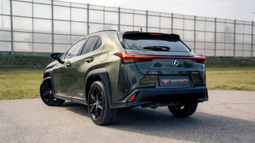 LEXUS UX