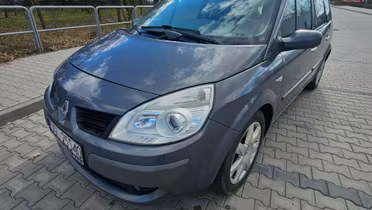 RENAULT Scenic