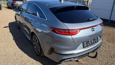 KIA ProCeed